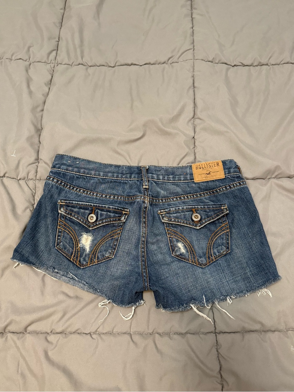 hollister y2k lowrise shorts
